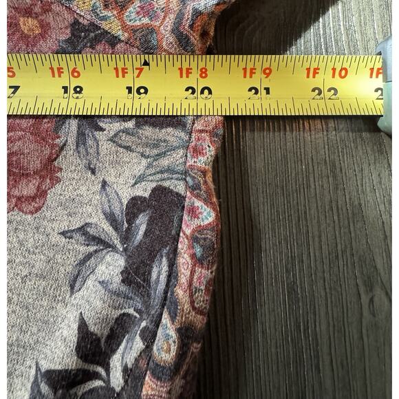 Floral Long Sleeve Knit Tunic Sweater Women’s Size L Bohemian Hippie Patchwork - Picture 6 of 10